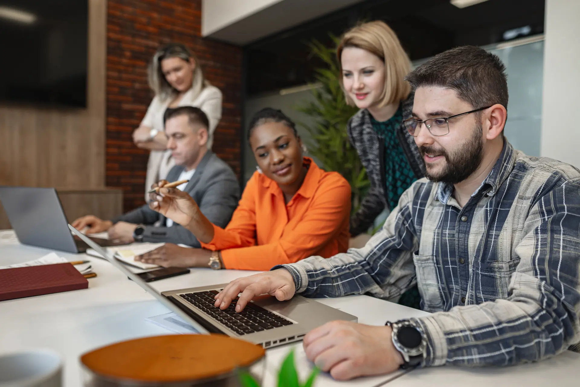 Gross vs Net in Business Finance: Understanding the Difference